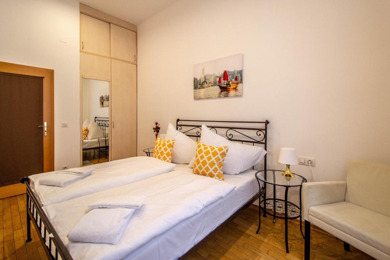Vojtesska Apartment By Ruterra Prague Extérieur photo
