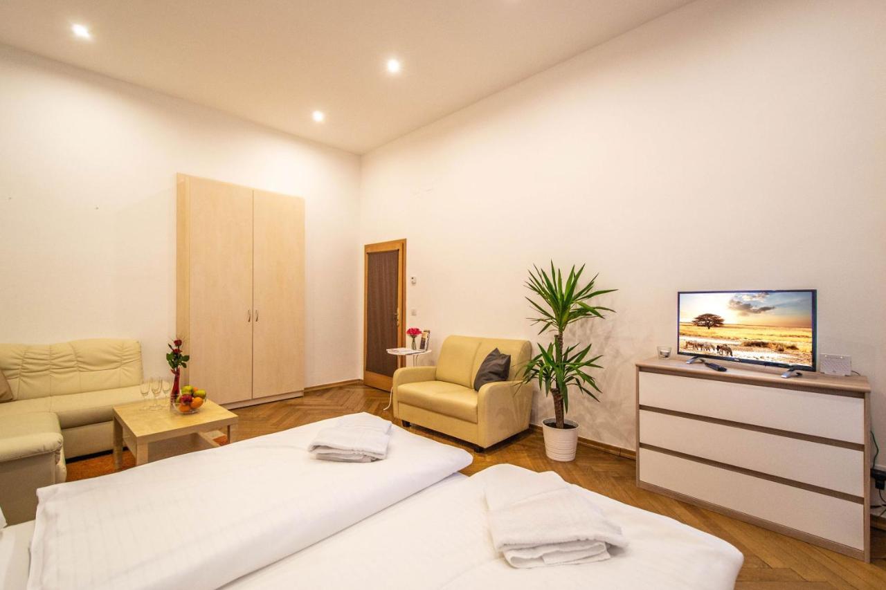 Vojtesska Apartment By Ruterra Prague Extérieur photo