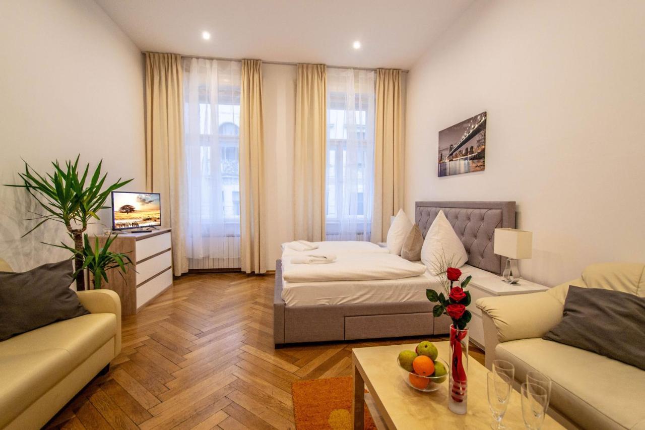 Vojtesska Apartment By Ruterra Prague Extérieur photo