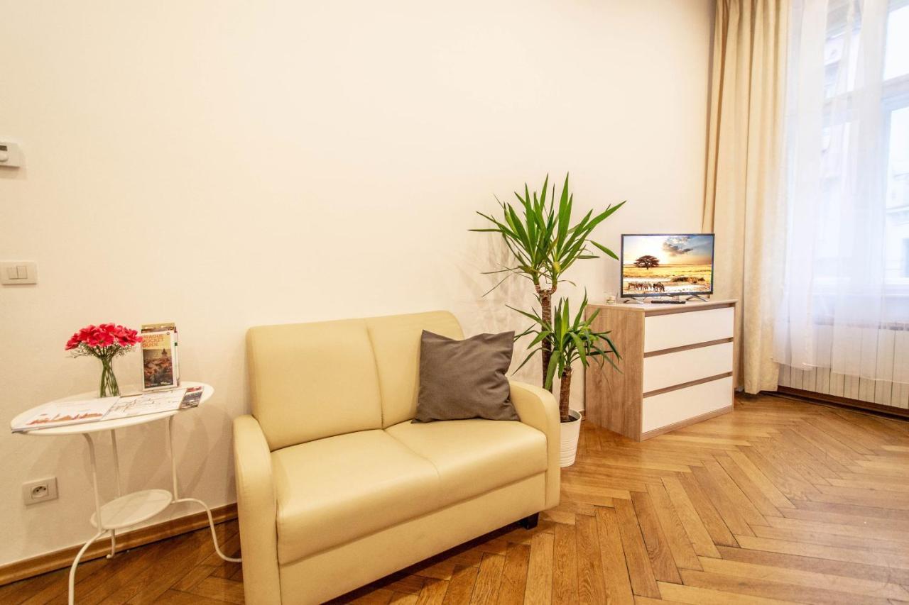 Vojtesska Apartment By Ruterra Prague Extérieur photo